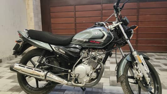 Yamaha New Model- Scratchless- Low Mileage, Completely Spotless