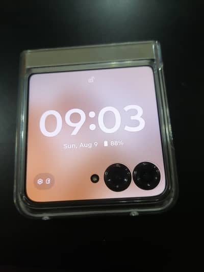 Motorola Razr 50