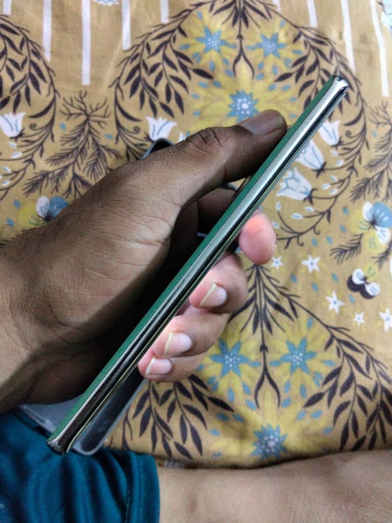 Tecno Spark 20 Pro Plus 5