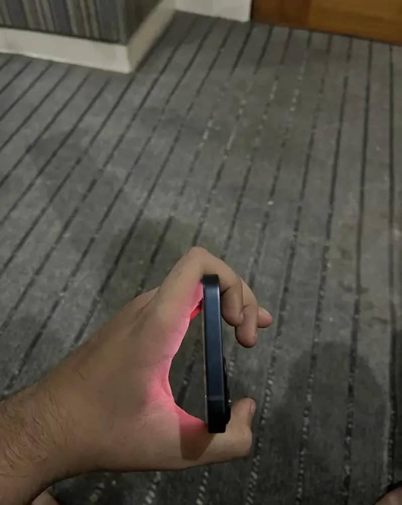 iPhone 13 jv 0