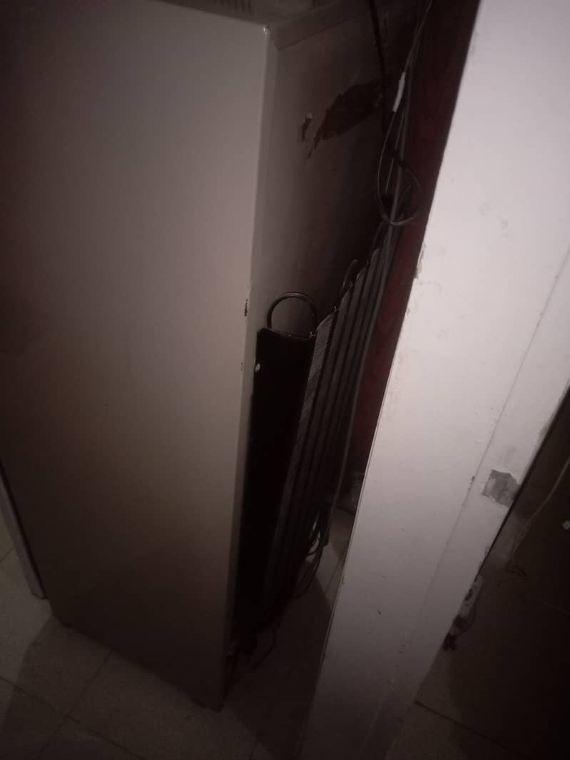 Small fridge 2