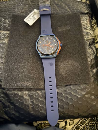 Naviforce premium sealed watch