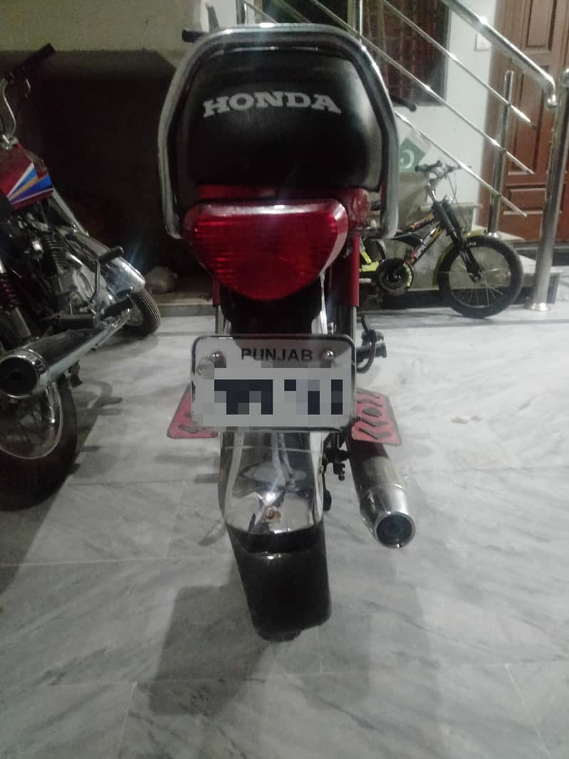 CD 70 2021 model 4
