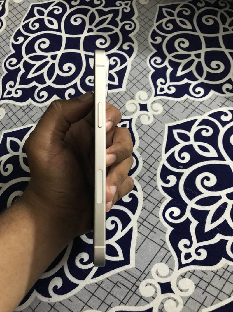 Apple iPhone 14 plus 1