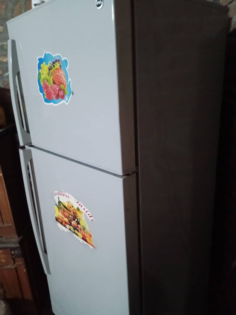 refrigerator 1