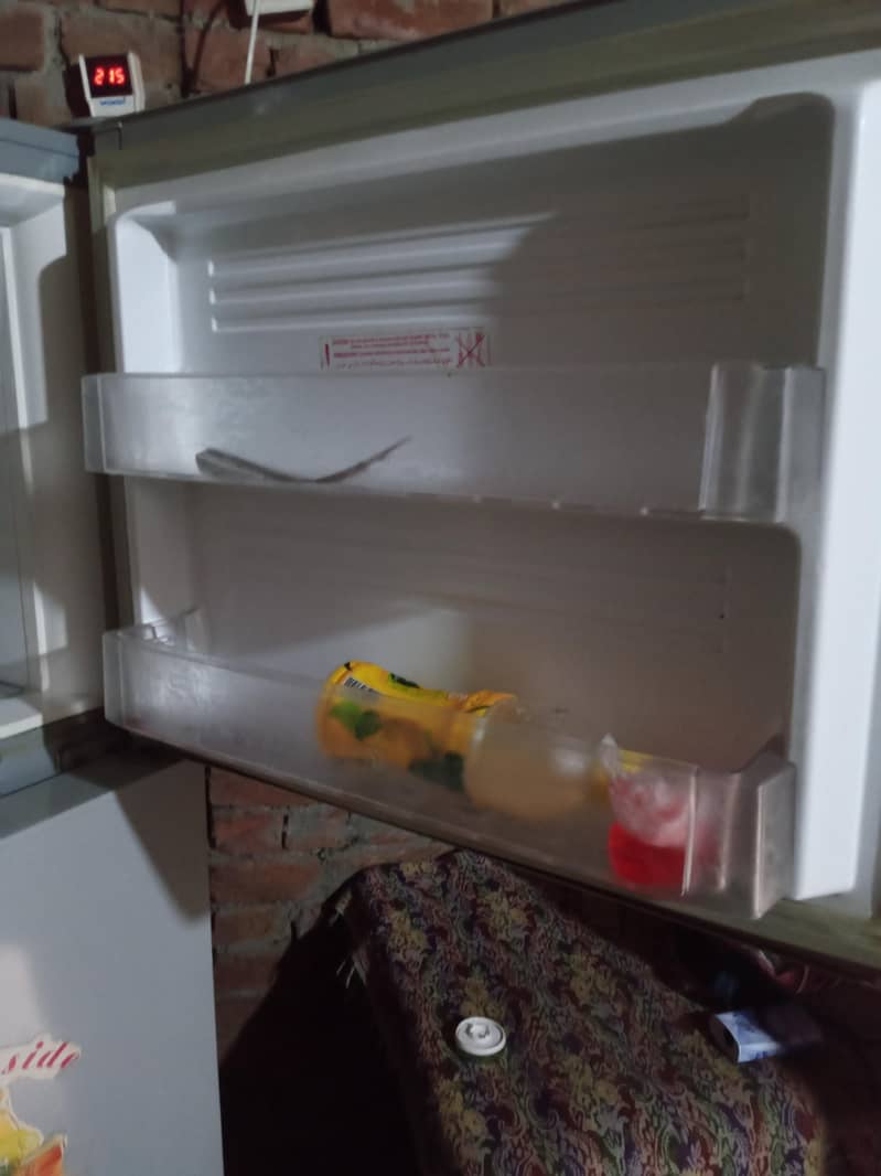 refrigerator 5