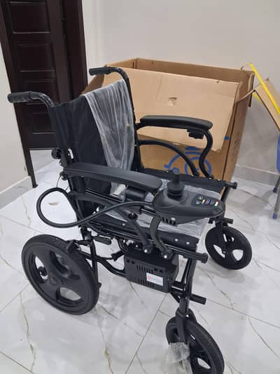 Electric Wheelchair with 2 Motors