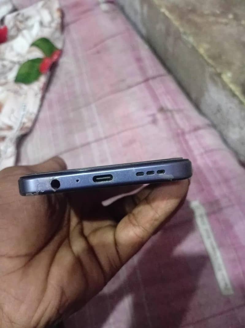 OPPO A6k 5