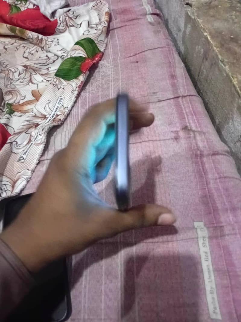 OPPO A6k 12