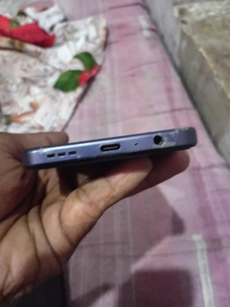 OPPO A6k 13