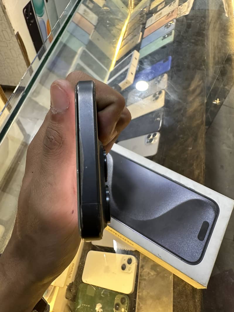 Iphone 15 pro 5