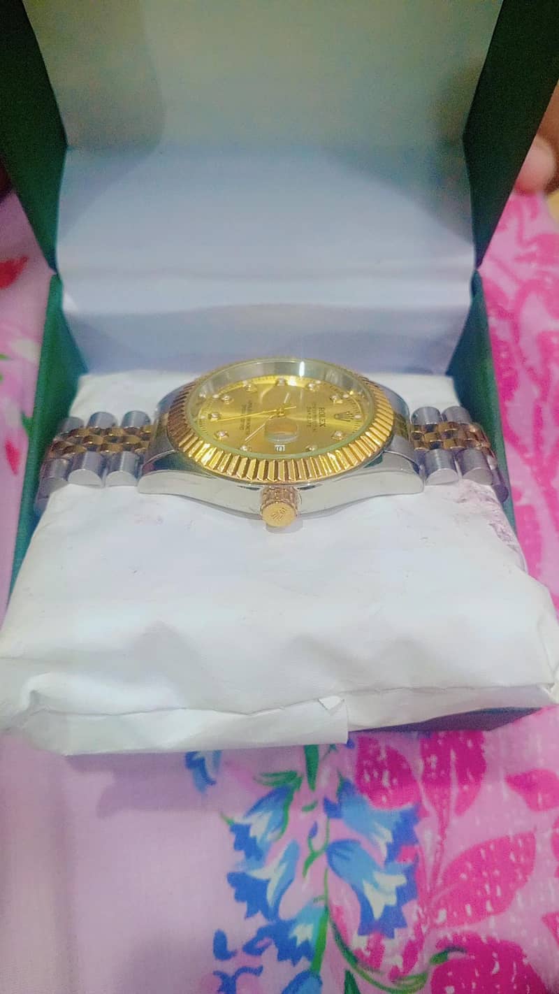 Hand watch 2