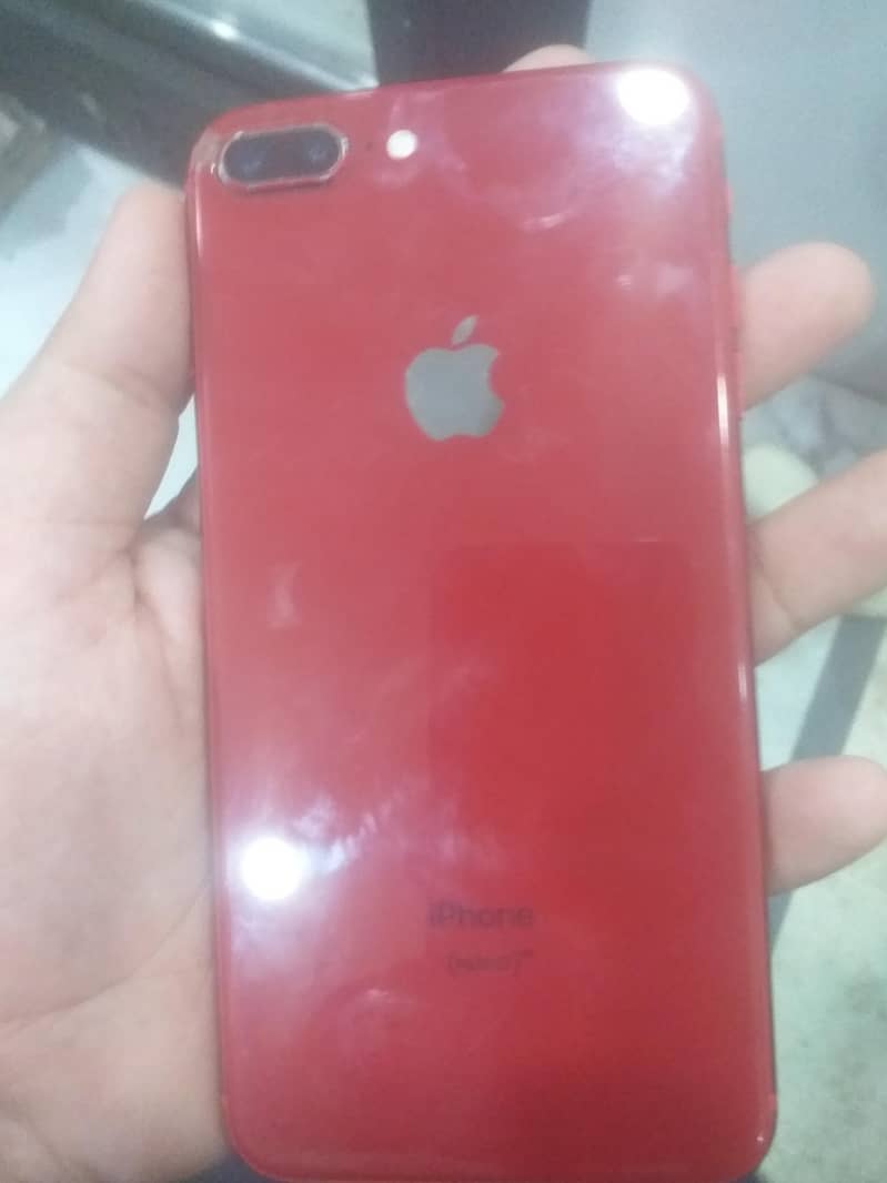 Apple iPhone 8 Plus 0