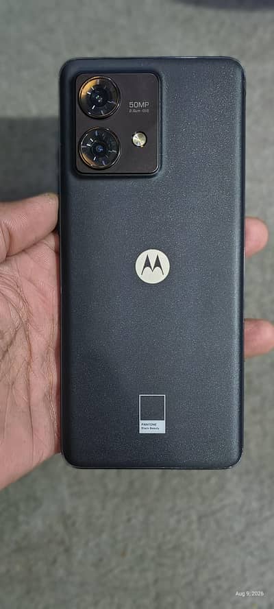 Motorola Edge