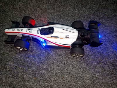RC Formula 1 car with all things ( contact : 03024883315 only WhatsApp