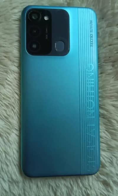 Tecno Spark 8C