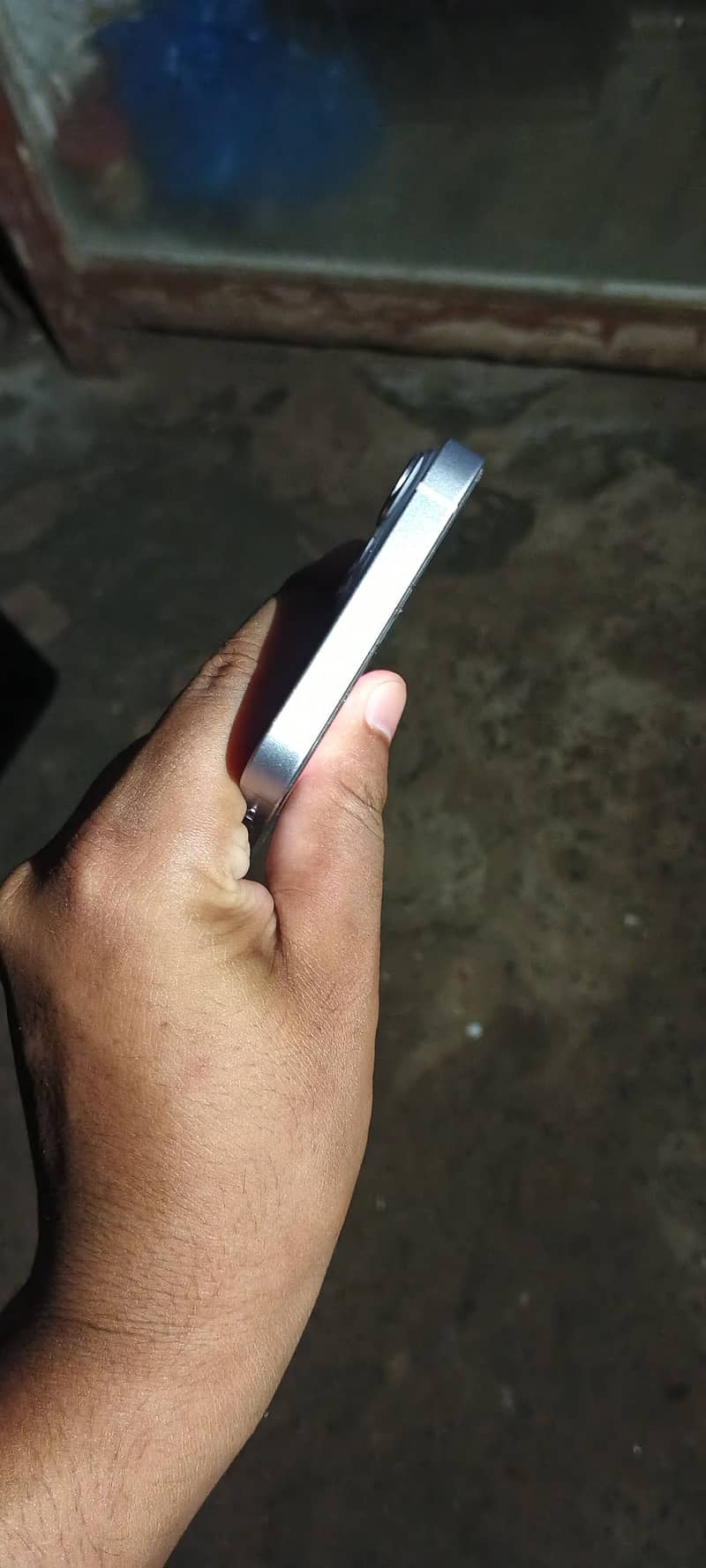 Apple iPhone 14 3