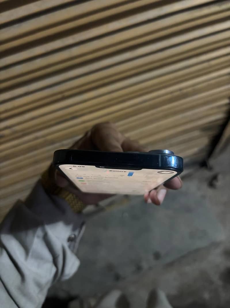 Apple iPhone 13 Pro Max 9