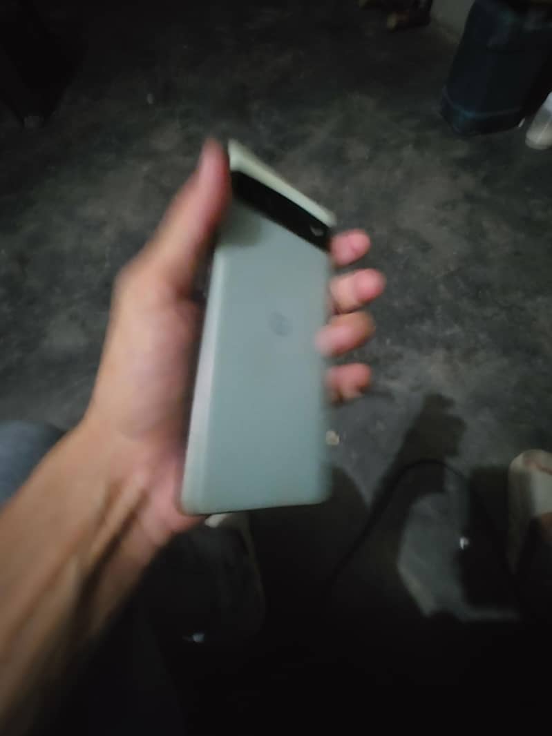 Google Pixel 6a 3
