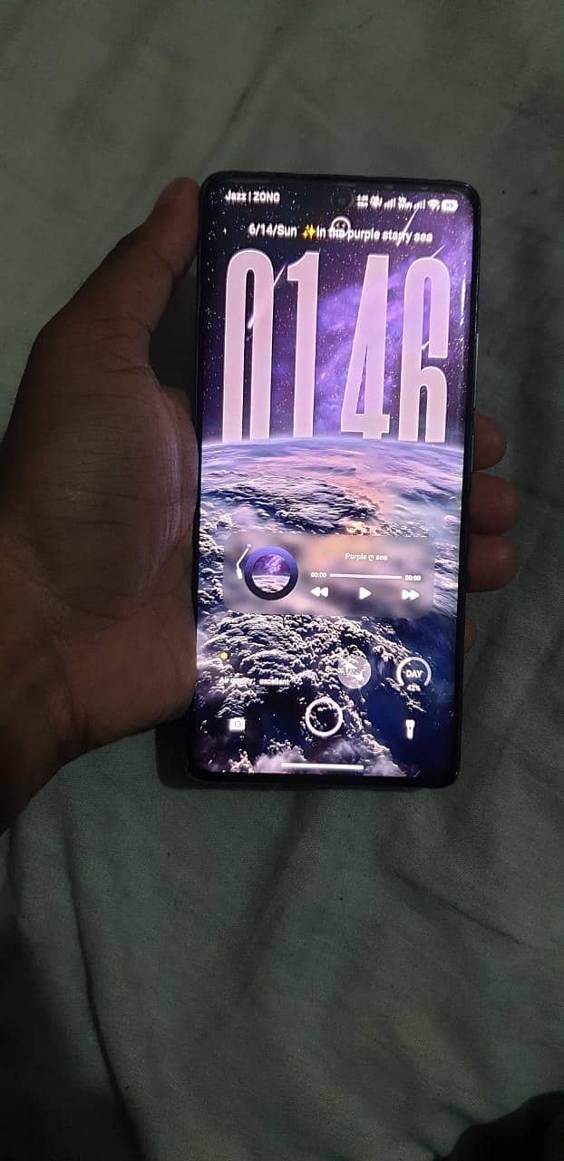 Xiaomi Redmi Note 14 Pro 1