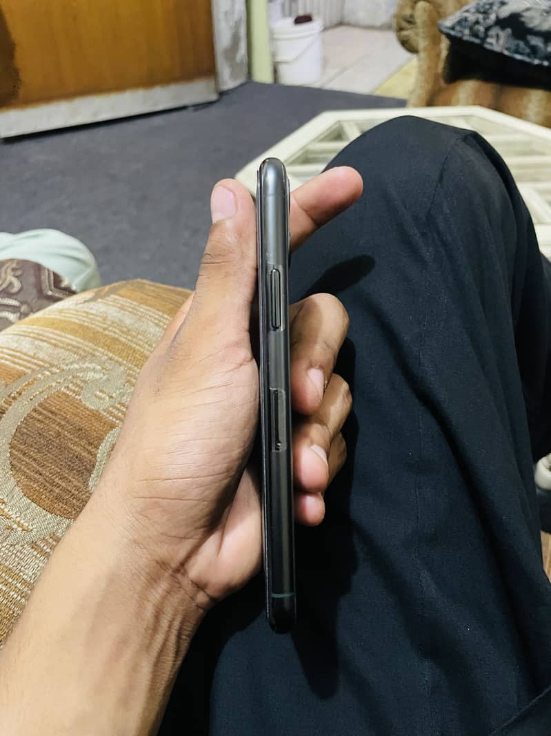 iPhone 11Pro 1