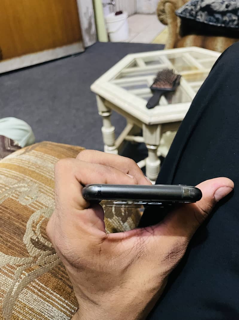 iPhone 11Pro 3