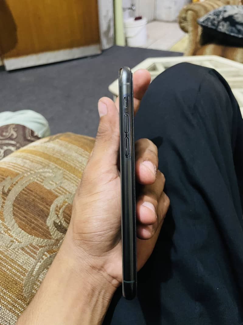 iPhone 11Pro 5