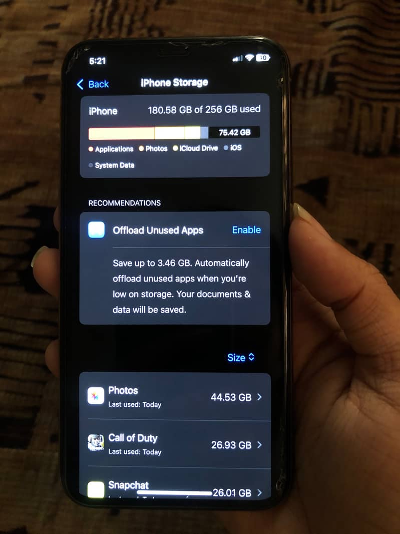 Apple iPhone 11 Pro 4