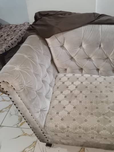 5 seater sofa
