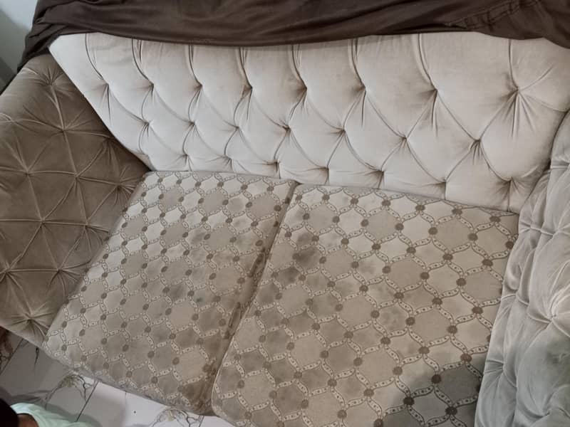 5 seater sofa 4