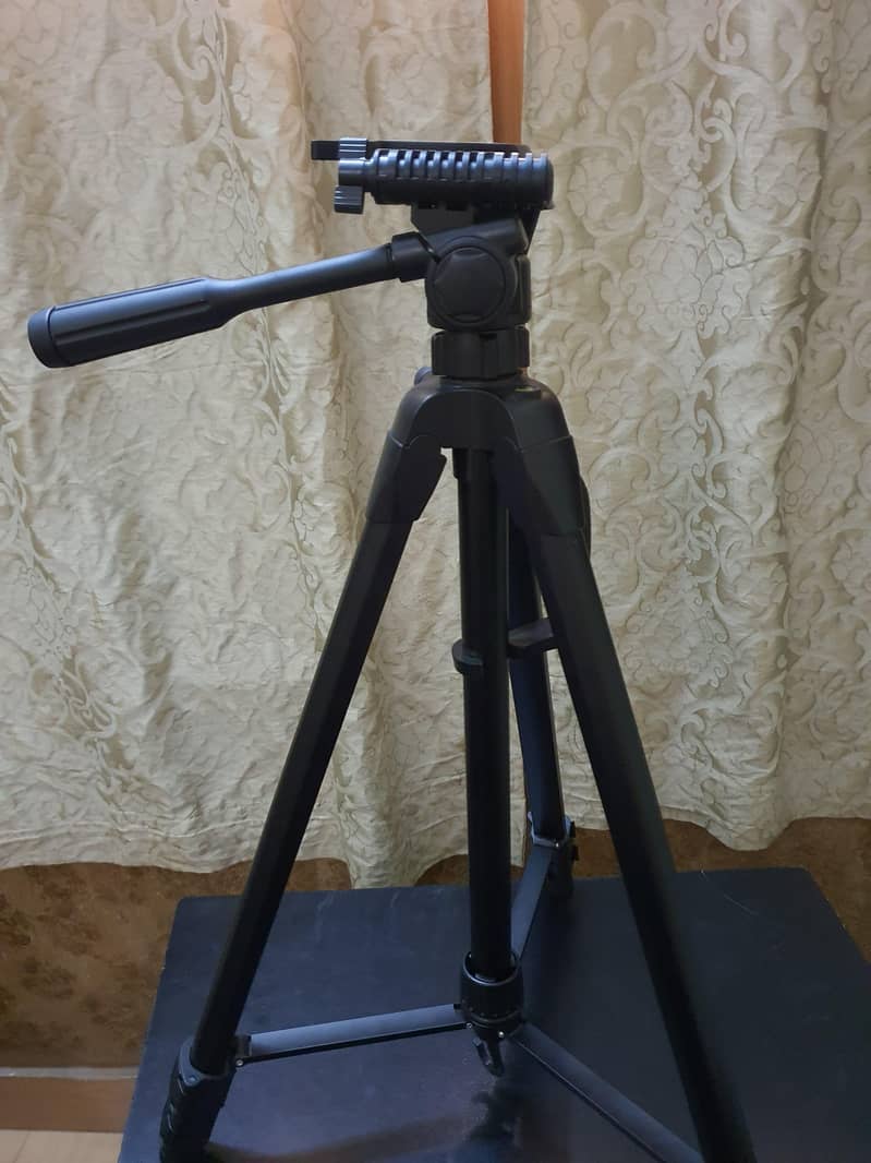 Icon Tripod 0