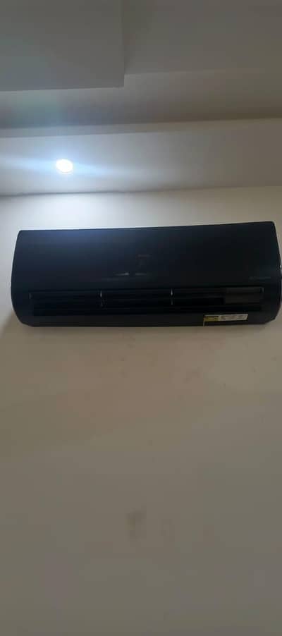 haier 1.5 ton new ac 10 by 10 all ok ac
