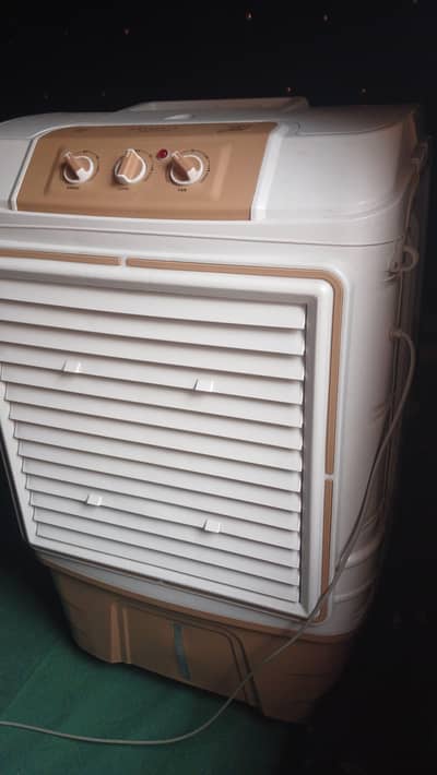 Binbazz extraa large air cooler (42) feet air flow