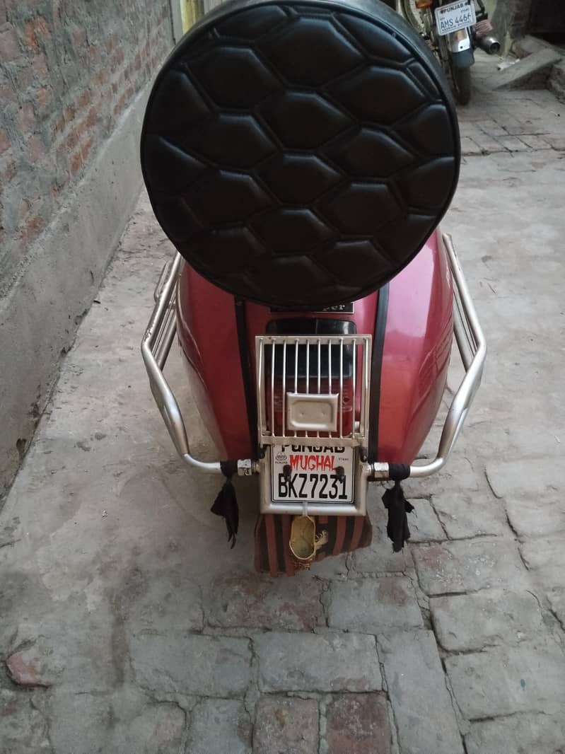 Vespa 0