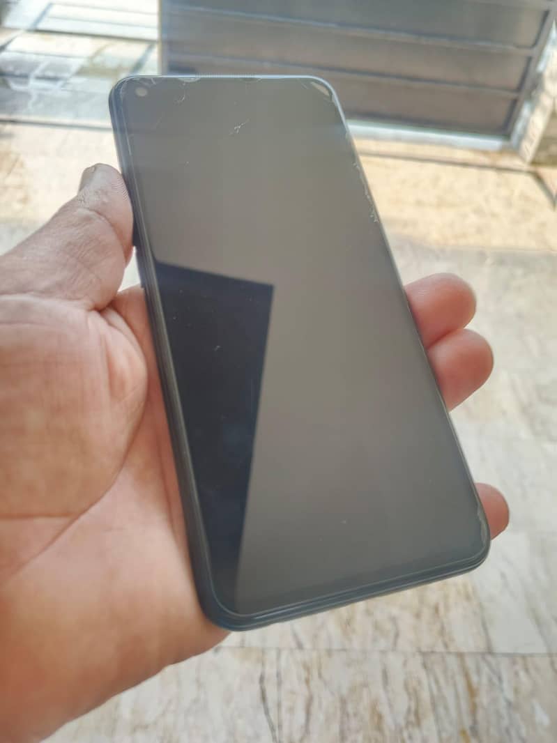 OPPO A76 1