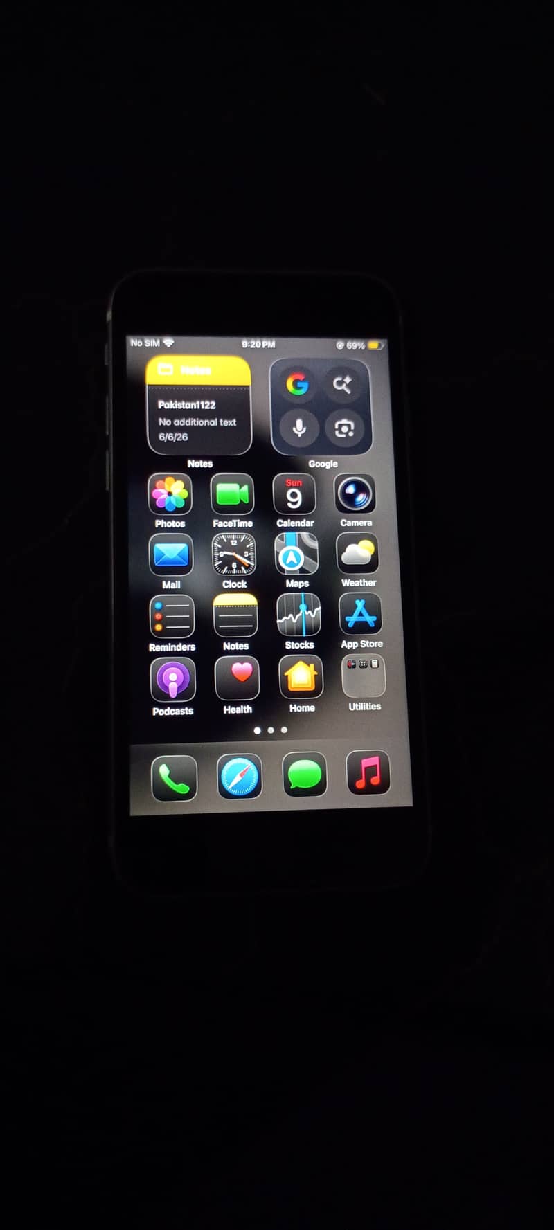 Apple iPhone SE 6
