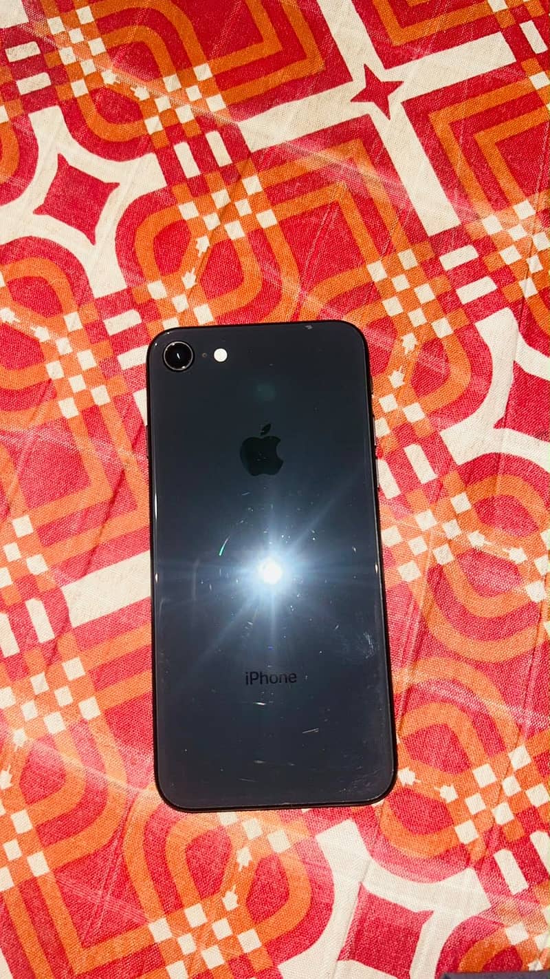 Apple iPhone 8 2