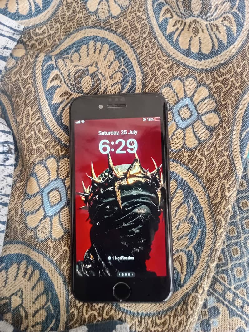 Apple iPhone 8 4