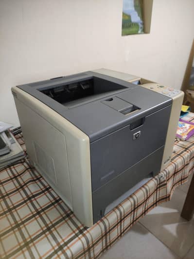 HP LaserJet P3005d - Needs ink/toner refill