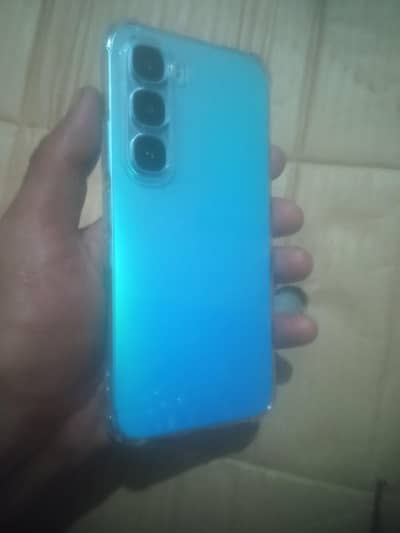 Infinix Hot 60 por