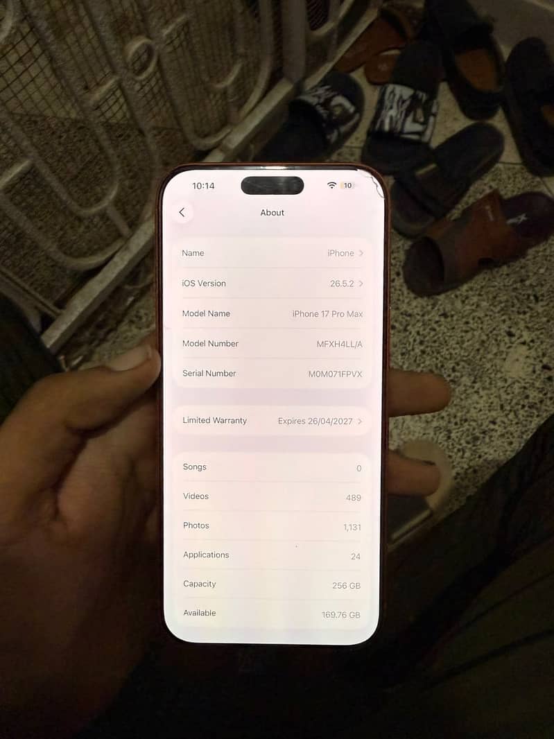 Apple iPhone 17 Pro Max 4