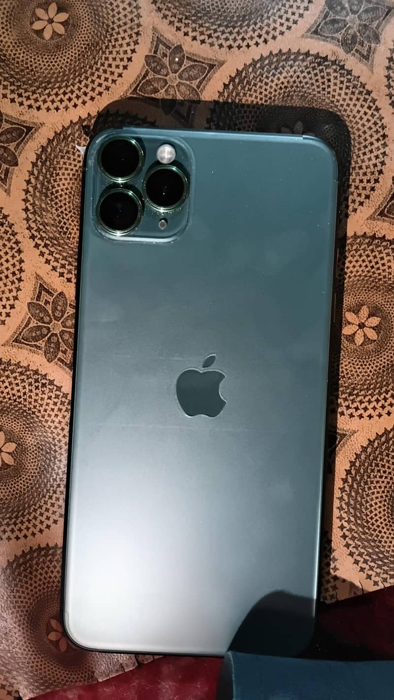 Apple iPhone 11 Pro Max 0