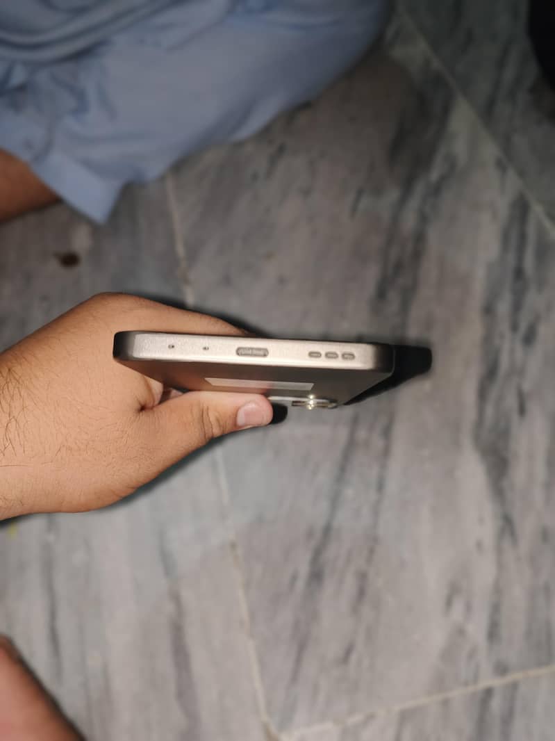 OPPO A5 Pro 1