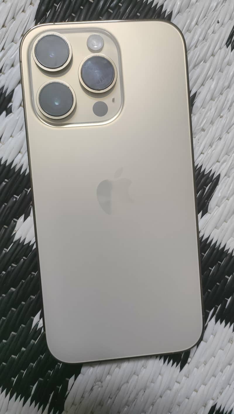 Apple iPhone 14 Pro 2