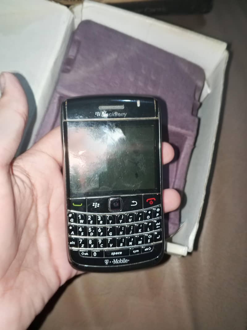BlackBerry bold 5