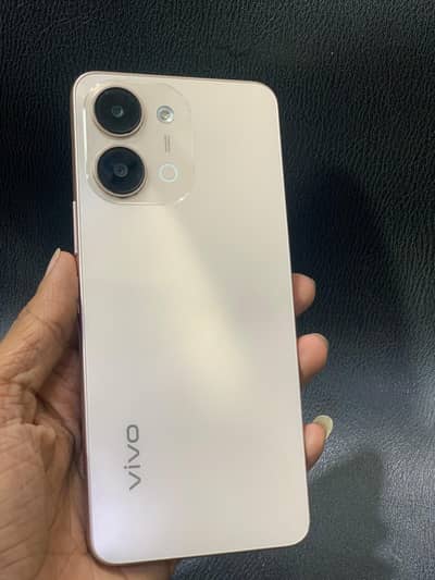 Vivo Y11 d