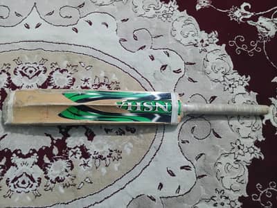 Two bats total 1500 whatsapp no03198398806