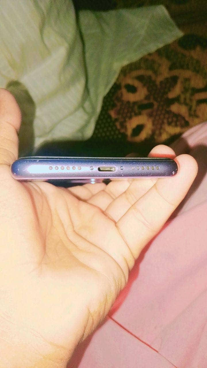 Apple iPhone 11 2