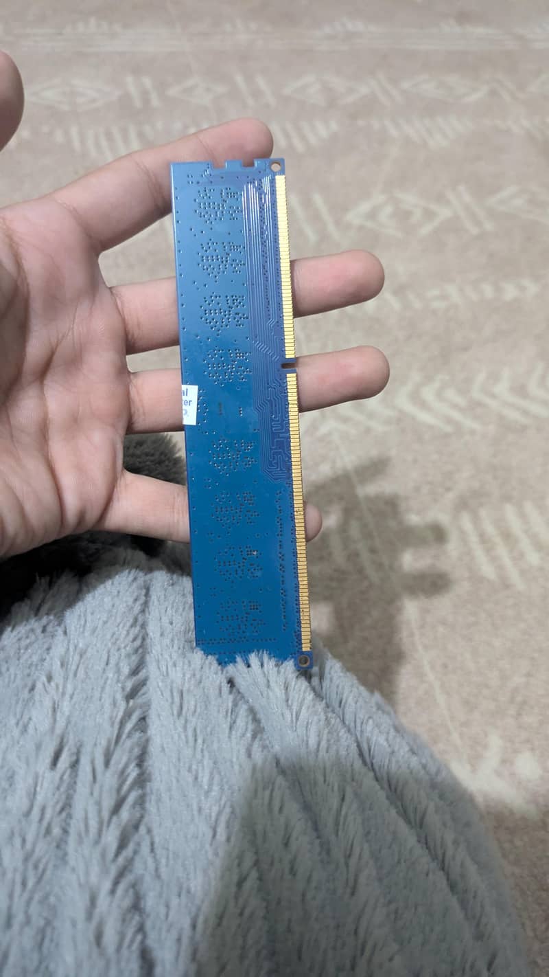 4gb ram 2