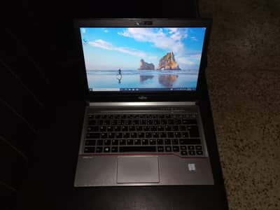 Fujitsu laptop  Model lifebook E736 i7 6gen  8gb RAM DDR4 240Gb SSD